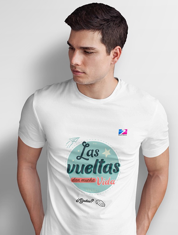 Camiseta Chico Las vueltas dan mucha vida