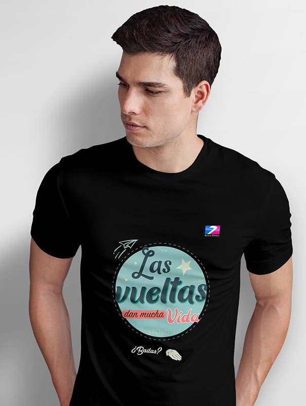 Camiseta Chico Las vueltas dan mucha vida